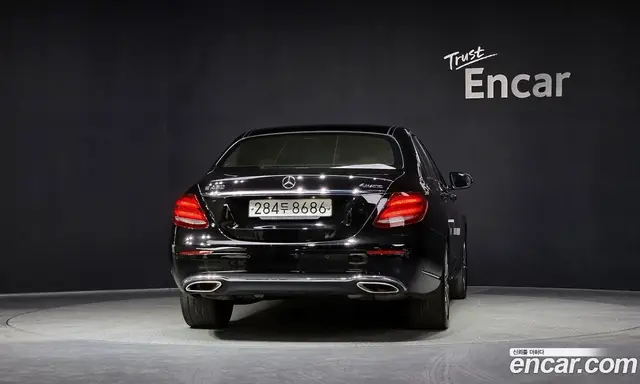 Mercedes-Benz E-Class 2020 3.0 автомат (гидро), миниатюра 4 Mercedes-Benz E-Class 2020 3.0 автомат (гидро), миниатюра 4