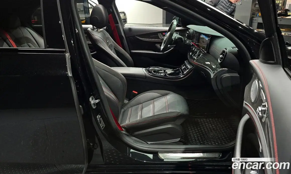 Mercedes-Benz E-Class 2020 3.0 автомат (гидро), фото 11 Mercedes-Benz E-Class 2020 3.0 автомат (гидро), фото 11