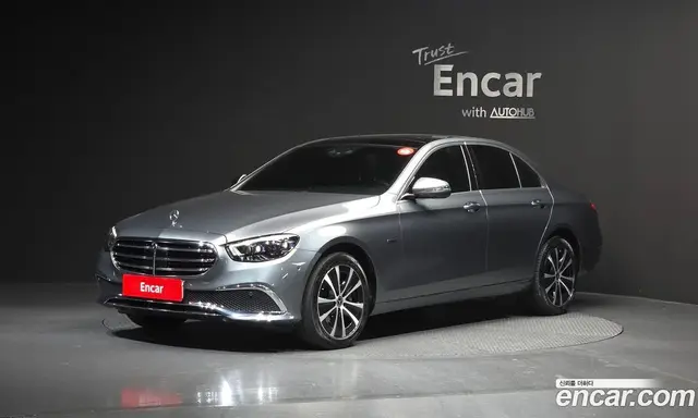 Mercedes-Benz E-Class, 2021, 101 261 км