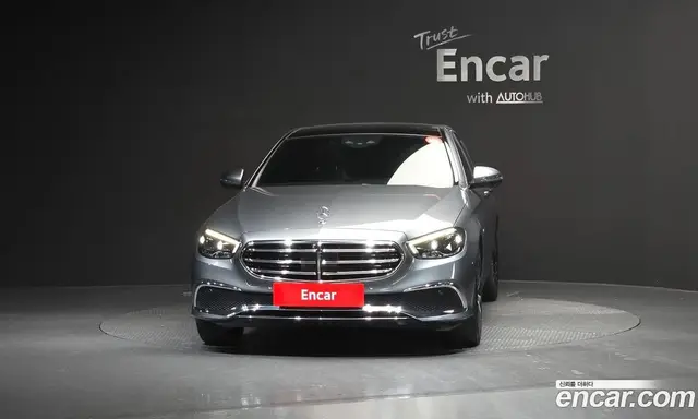 Mercedes-Benz E-Class 2021 2.0 автомат (гидро), миниатюра 3 Mercedes-Benz E-Class 2021 2.0 автомат (гидро), миниатюра 3