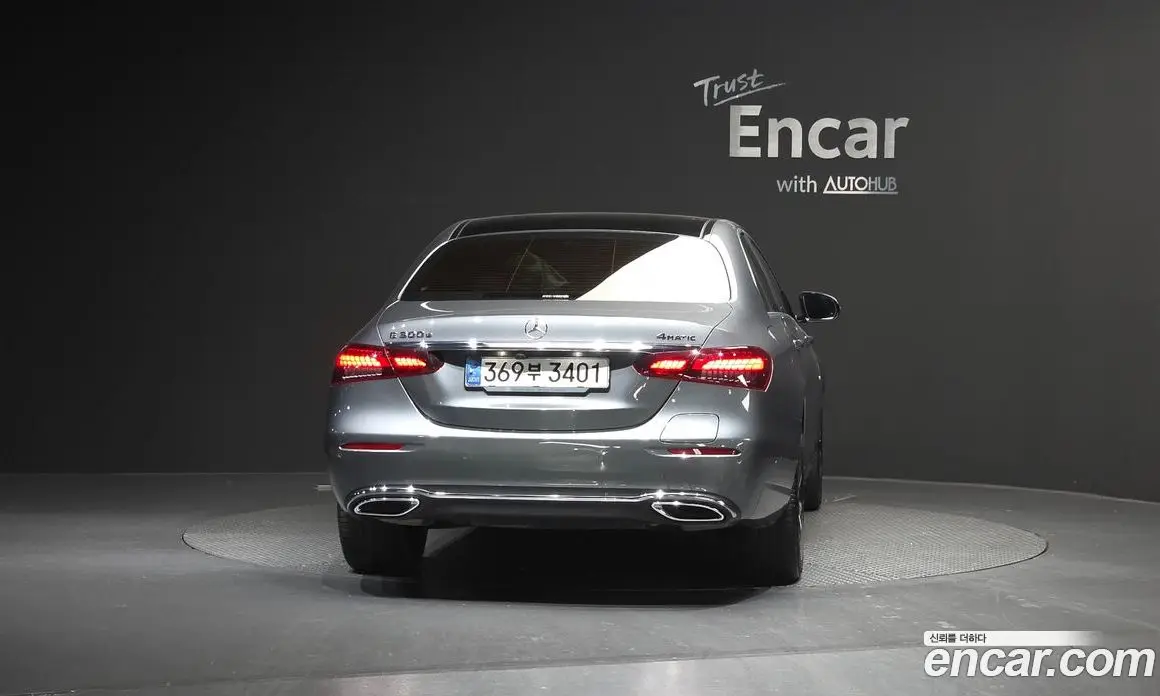 Mercedes-Benz E-Class 2021 2.0 автомат (гидро), фото 4 Mercedes-Benz E-Class 2021 2.0 автомат (гидро), фото 4