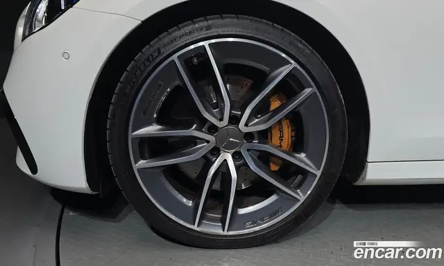 Mercedes-Benz E-Class 2021 3.0 автомат (гидро), миниатюра 5