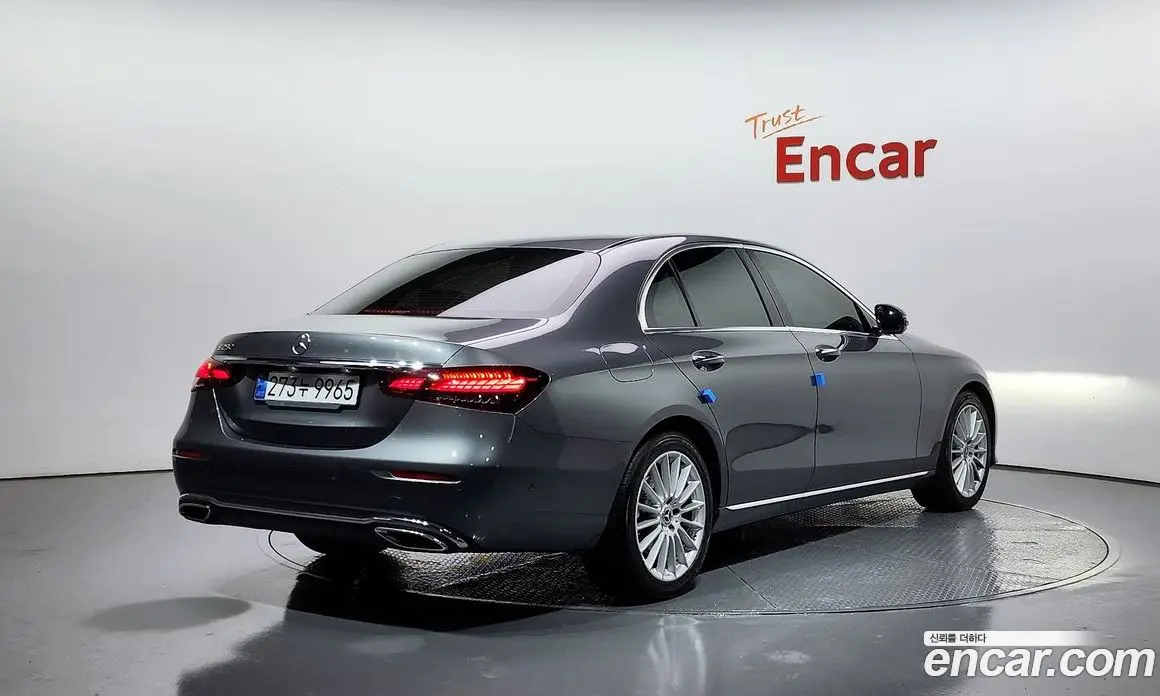 Mercedes-Benz E-Class 2022 2.0 автомат (гидро), фото 2 Mercedes-Benz E-Class 2022 2.0 автомат (гидро), фото 2