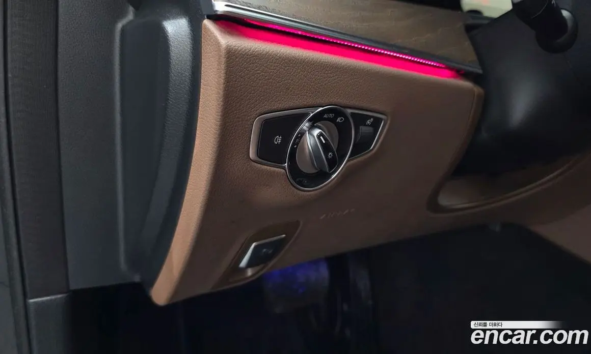 Mercedes-Benz E-Class 2022 2.0 автомат (гидро), фото 26