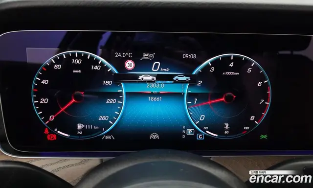 Mercedes-Benz E-Class 2022 2.0 автомат (гидро), миниатюра 10