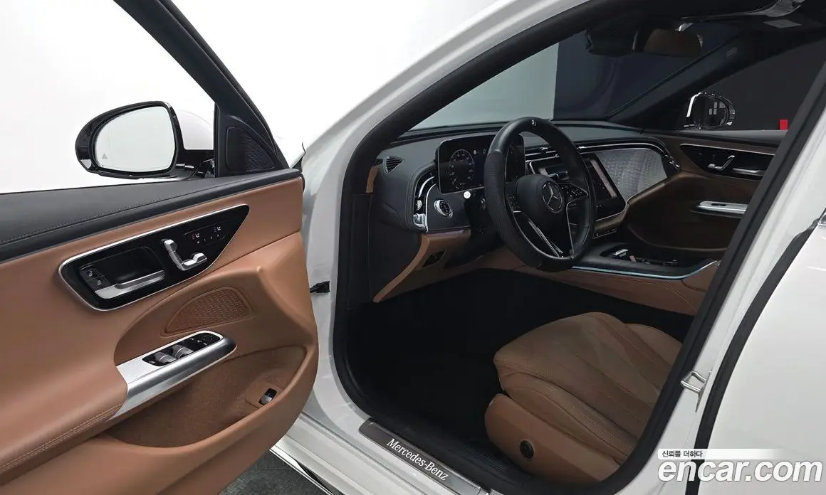 Mercedes-Benz E-Class 2024 2.0 автомат (гидро), фото 12