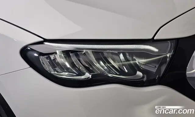 Mercedes-Benz E-Class 2026 2.0 автомат (гидро), миниатюра 8