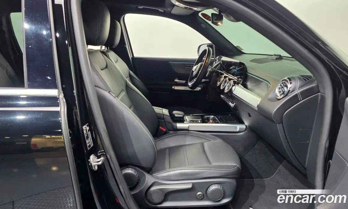 Mercedes-Benz EQB 2022 0.2 автомат (гидро), фото 17