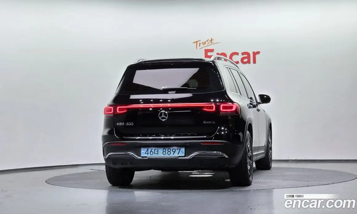 Mercedes-Benz EQB 2022 0.2 автомат (гидро), фото 4