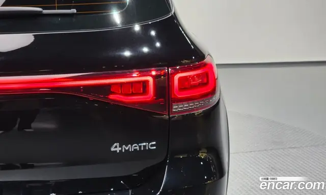 Mercedes-Benz EQB 2022 0.2 автомат (гидро), миниатюра 9
