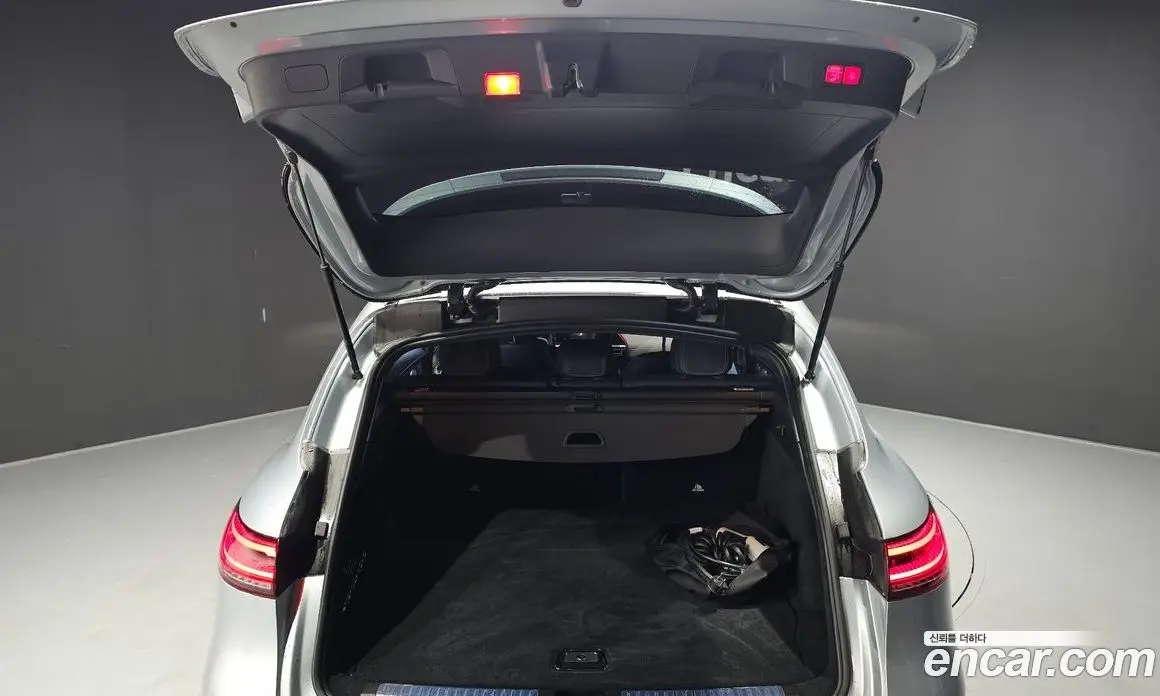 Mercedes-Benz EQC 2020 0.2 автомат (гидро), фото 26