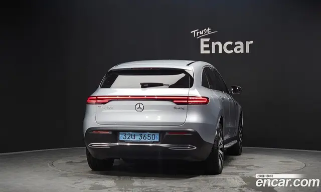Mercedes-Benz EQC 2020 0.2 автомат (гидро), миниатюра 4