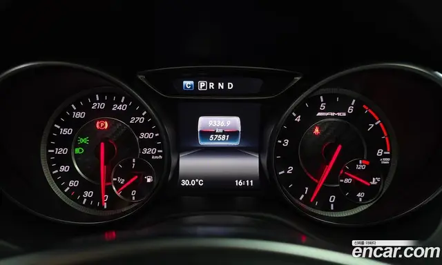Mercedes-Benz GLA-Class 2018 2.0 автомат (гидро), миниатюра 11