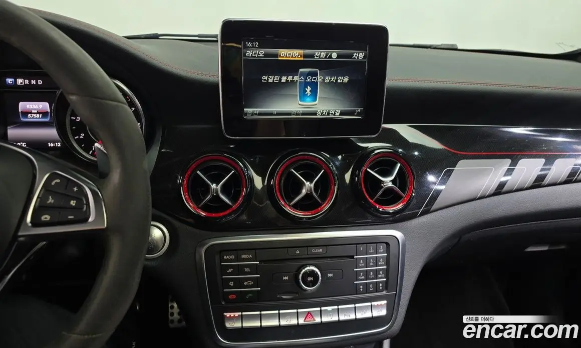 Mercedes-Benz GLA-Class 2018 2.0 автомат (гидро), фото 19