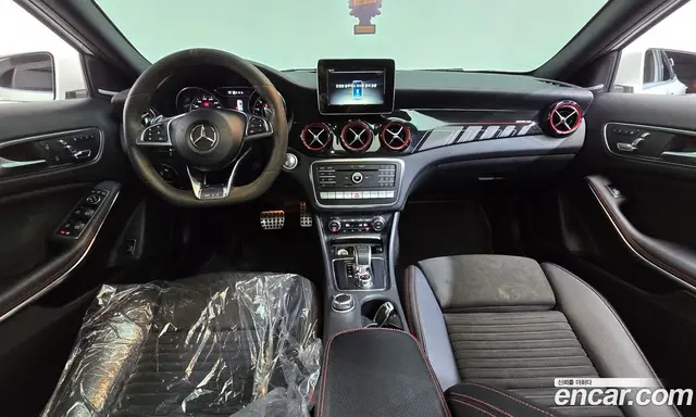 Mercedes-Benz GLA-Class 2018 2.0 автомат (гидро), миниатюра 10