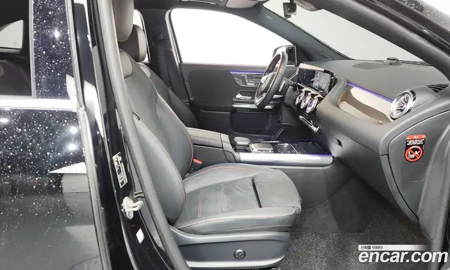 Mercedes-Benz GLA-Class 2021 2.0 автомат (гидро), миниатюра 11