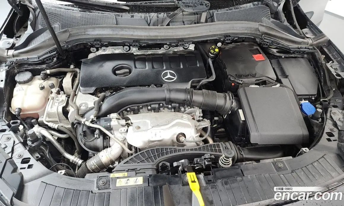 Mercedes-Benz GLA-Class 2021 2.0 автомат (гидро), фото 6