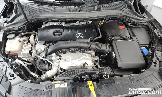Mercedes-Benz GLA-Class 2021 2.0 автомат (гидро), миниатюра 6