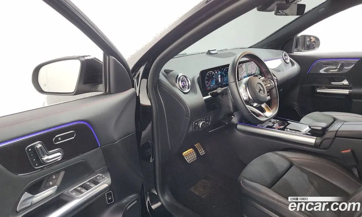 Mercedes-Benz GLA-Class 2021 2.0 автомат (гидро), фото 10