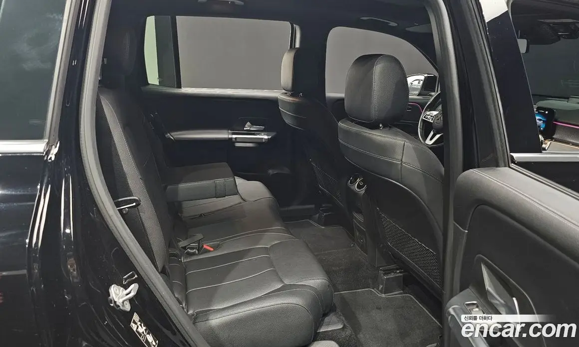Mercedes-Benz GLB-Class 2021 2.0 автомат (гидро), фото 15