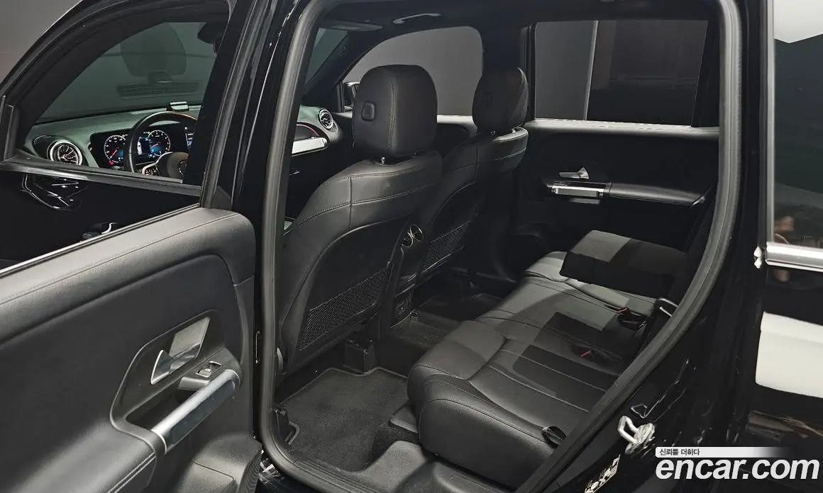 Mercedes-Benz GLB-Class 2021 2.0 автомат (гидро), фото 17