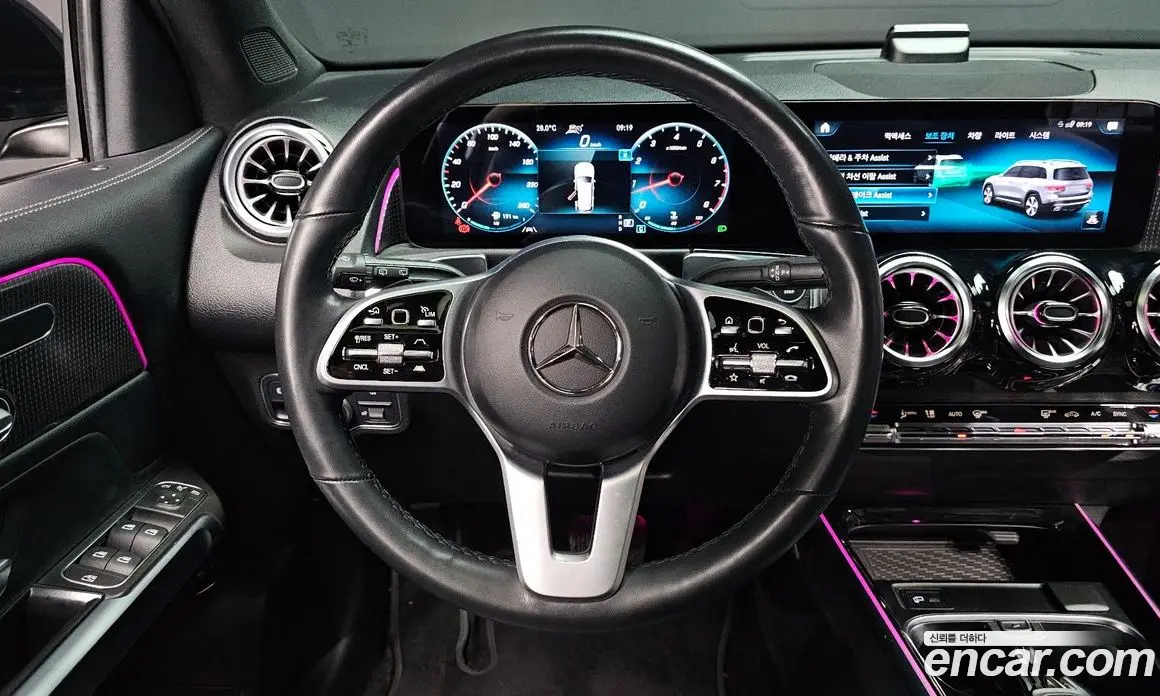 Mercedes-Benz GLB-Class 2021 2.0 автомат (гидро), фото 18