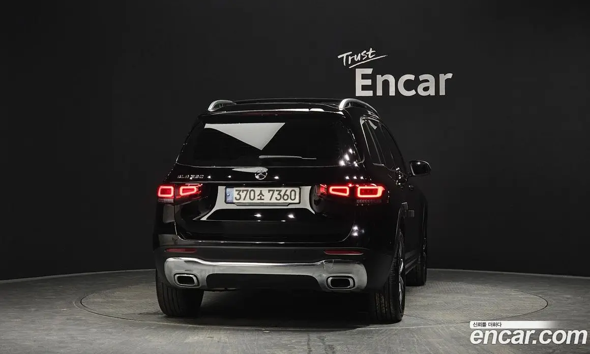 Mercedes-Benz GLB-Class 2021 2.0 автомат (гидро), фото 3