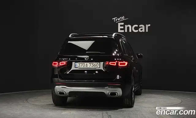 Mercedes-Benz GLB-Class 2021 2.0 автомат (гидро), миниатюра 3