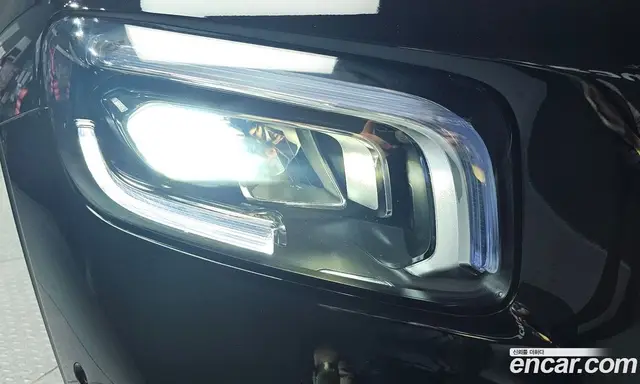 Mercedes-Benz GLB-Class 2021 2.0 автомат (гидро), миниатюра 7