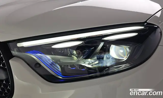 Mercedes-Benz GLC-Class 2026 2.0 автомат (гидро), миниатюра 7