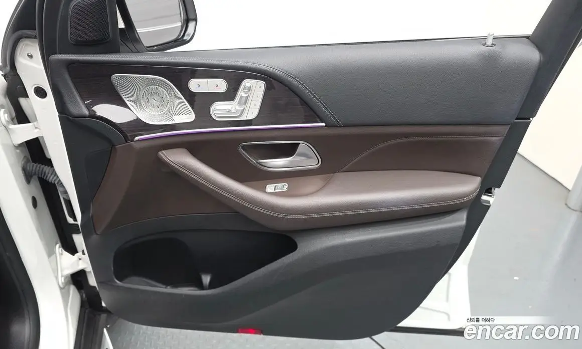 Mercedes-Benz GLE-Class 2023 2.0 автомат (гидро), фото 14