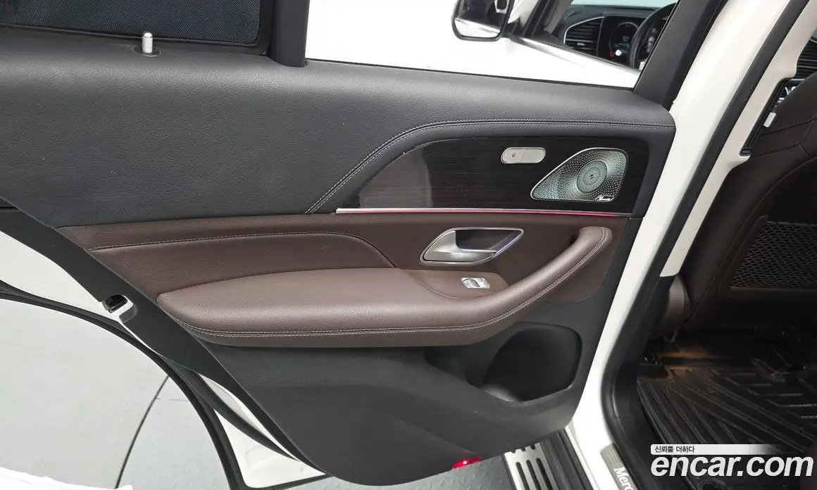 Mercedes-Benz GLE-Class 2023 2.0 автомат (гидро), фото 15