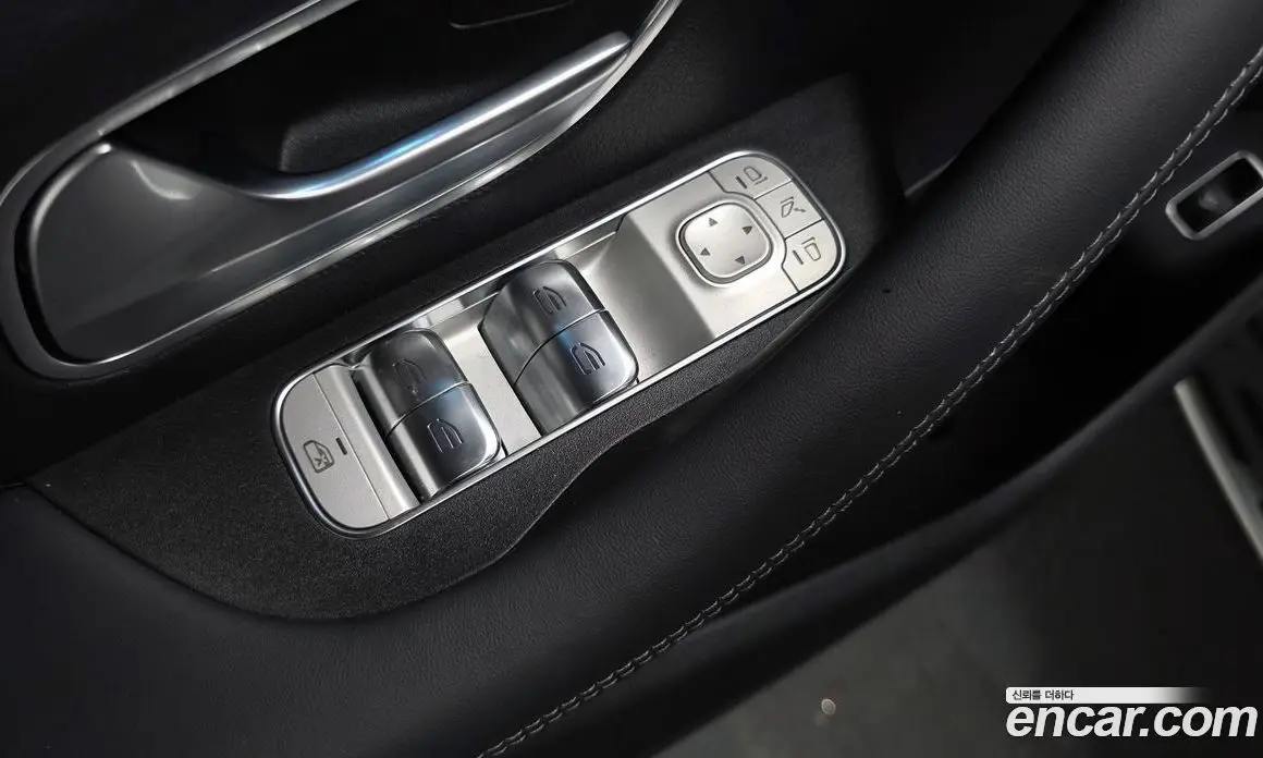 Mercedes-Benz GLE-Class 2025 3.0 автомат (гидро), фото 29