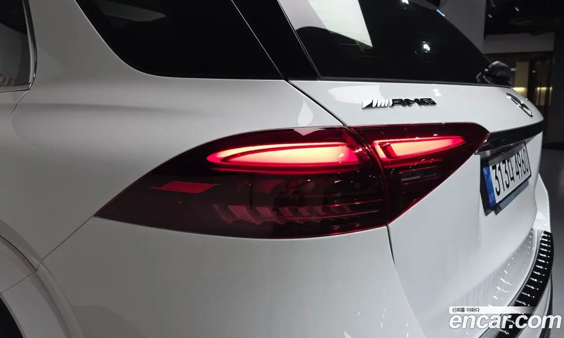 Mercedes-Benz GLE-Class 2025 3.0 автомат (гидро), фото 8