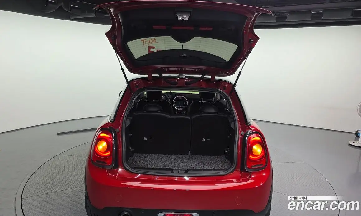 Mini Cooper 2017 1.5 автомат (гидро), фото 20