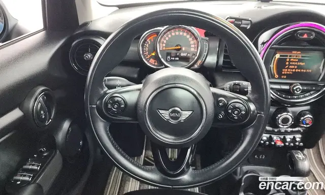 Mini Cooper 2018 1.5 автомат (гидро), миниатюра 12