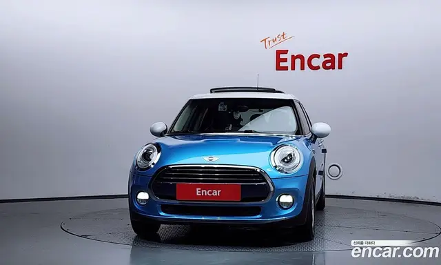 Mini Cooper 2018 1.5 автомат (гидро), миниатюра 3