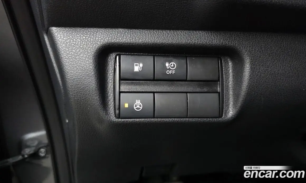 Nissan Leaf 2019 0.1 автомат (гидро), фото 25
