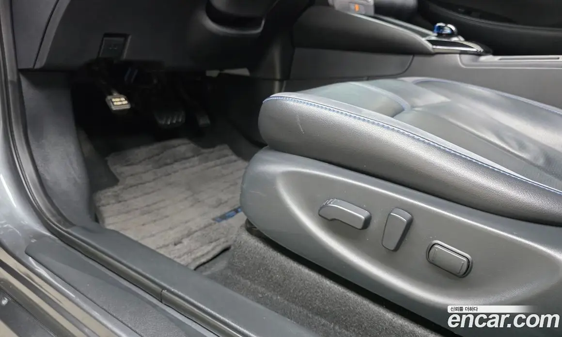 Nissan Leaf 2019 0.1 автомат (гидро), фото 29