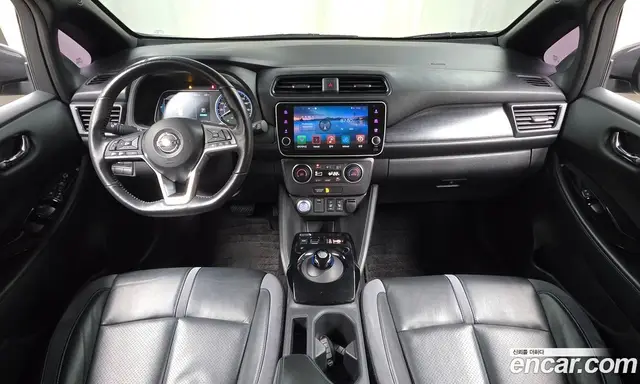 Nissan Leaf 2019 0.1 автомат (гидро), миниатюра 9