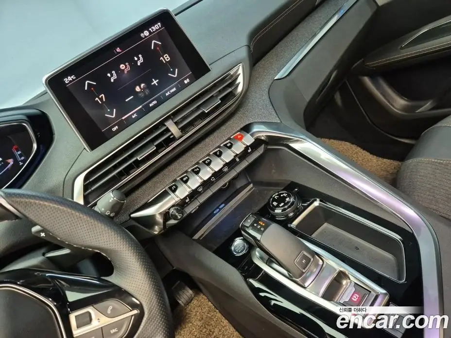 Peugeot 3008 2020 1.5 автомат (гидро), фото 10