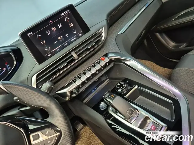 Peugeot 3008 2020 1.5 автомат (гидро), миниатюра 10