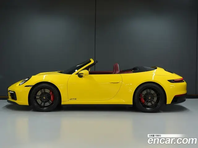 Porsche 911 2023 3.0 автомат (гидро), миниатюра 2