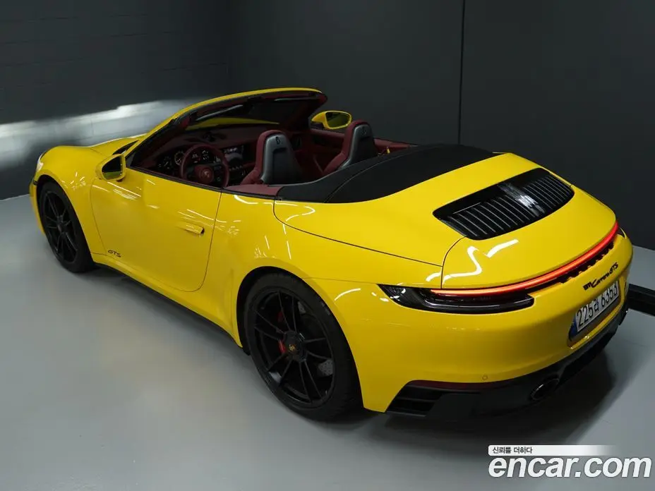 Porsche 911 2023 3.0 автомат (гидро), фото 20