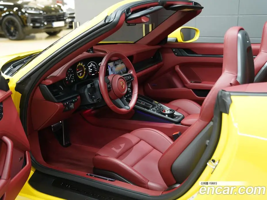 Porsche 911 2023 3.0 автомат (гидро), фото 8