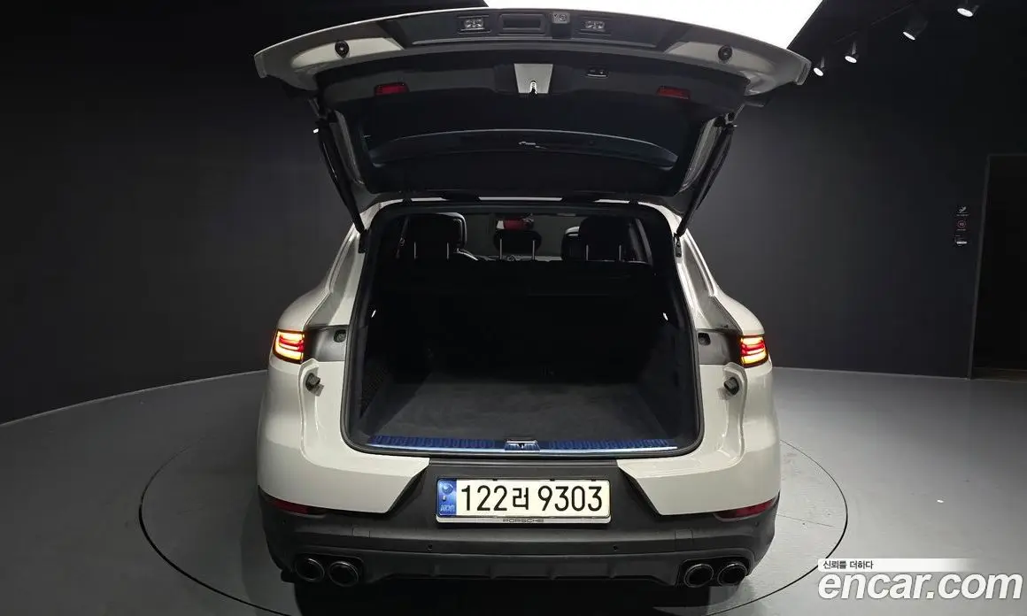 Porsche Cayenne 2023 3.0 автомат (гидро), фото 25