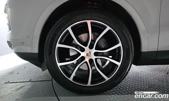Porsche Cayenne 2023 3.0 автомат (гидро), миниатюра 4