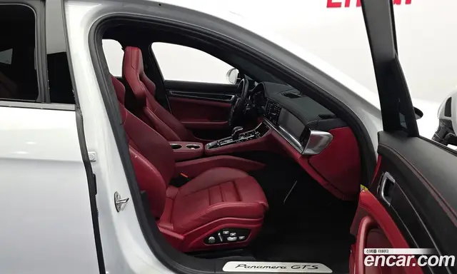 Porsche Panamera 2021 4.0 автомат (гидро), миниатюра 12