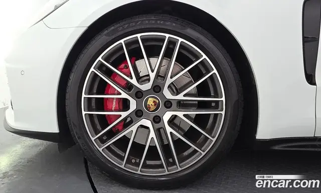 Porsche Panamera 2021 4.0 автомат (гидро), миниатюра 5