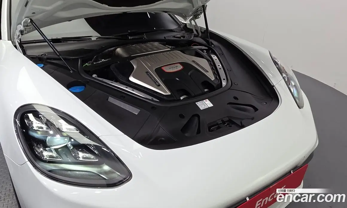 Porsche Panamera 2021 4.0 автомат (гидро), фото 6